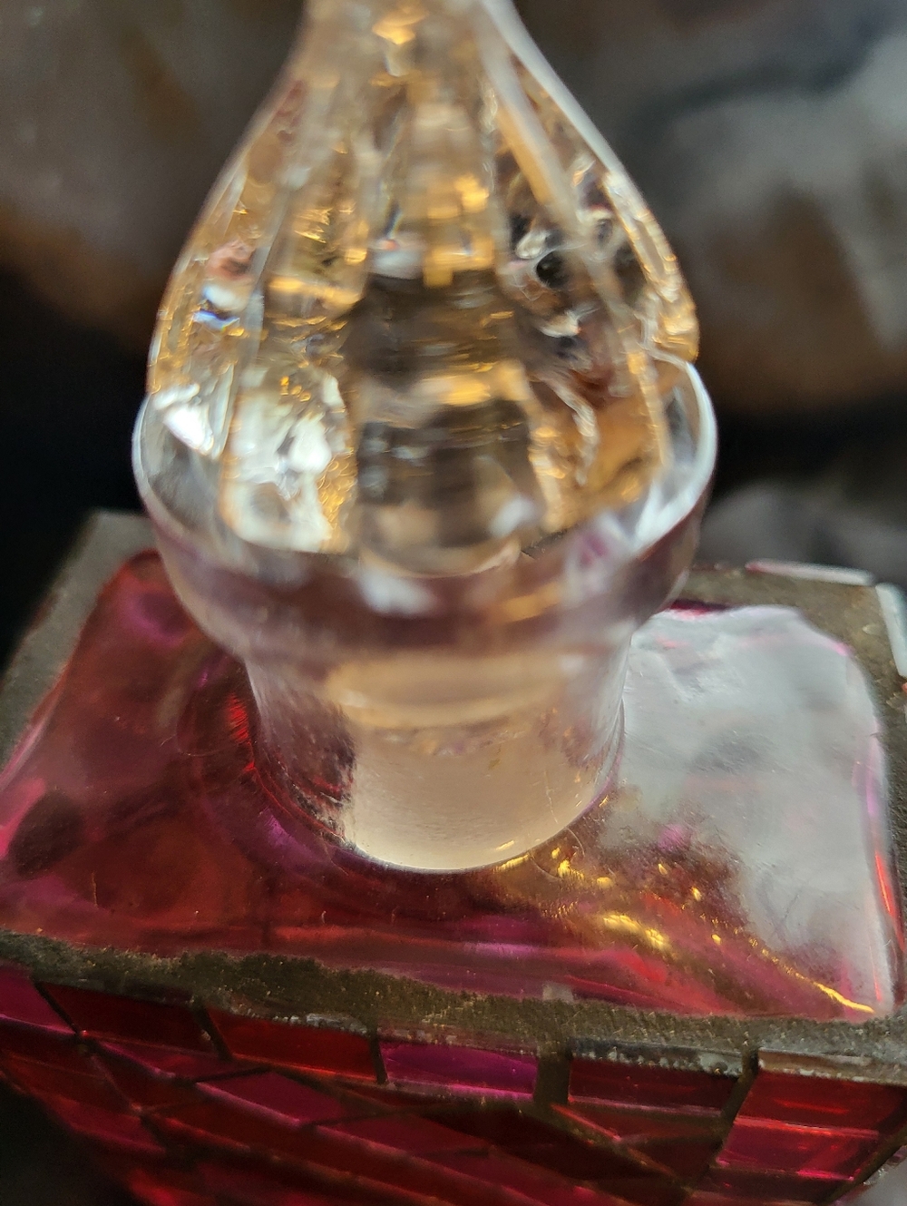 Faceted 5.5 x 3 In. Glass Perfume Bottle with Pink Mosaic Panels With Stopper - Picture 2 of 12